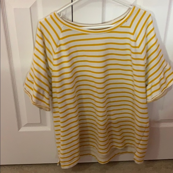 Preppy yellow and white striped tee - Picture 5 of 5